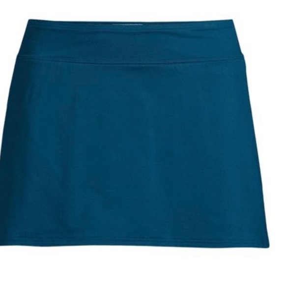 Lands' End Women's Swim Skirt Swim Bottoms-NWT - Picture 2 of 4